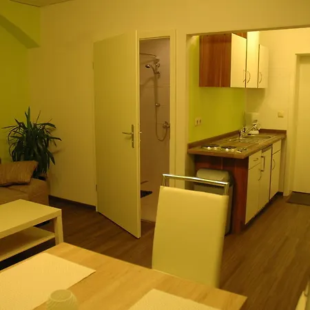 Apartments Stirl Dresden Zimmer foto